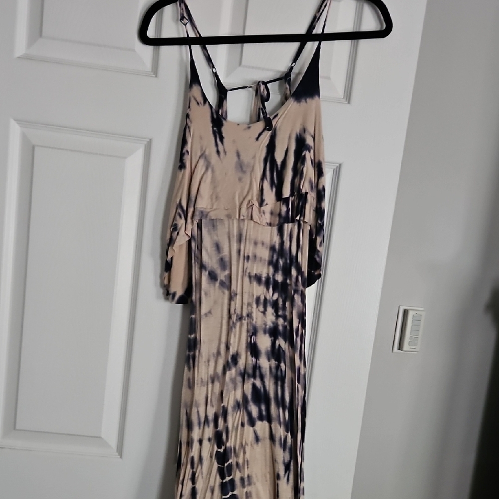 Tie-Dye Maxi Dress